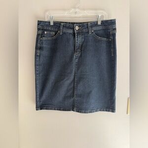 Wrangler Denim Mini Pencil Skirt Womens SZ 12M Dark Wash Pockets Western Casual